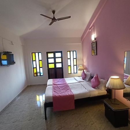 Tgf Dream Guest House Majorda Esterno foto